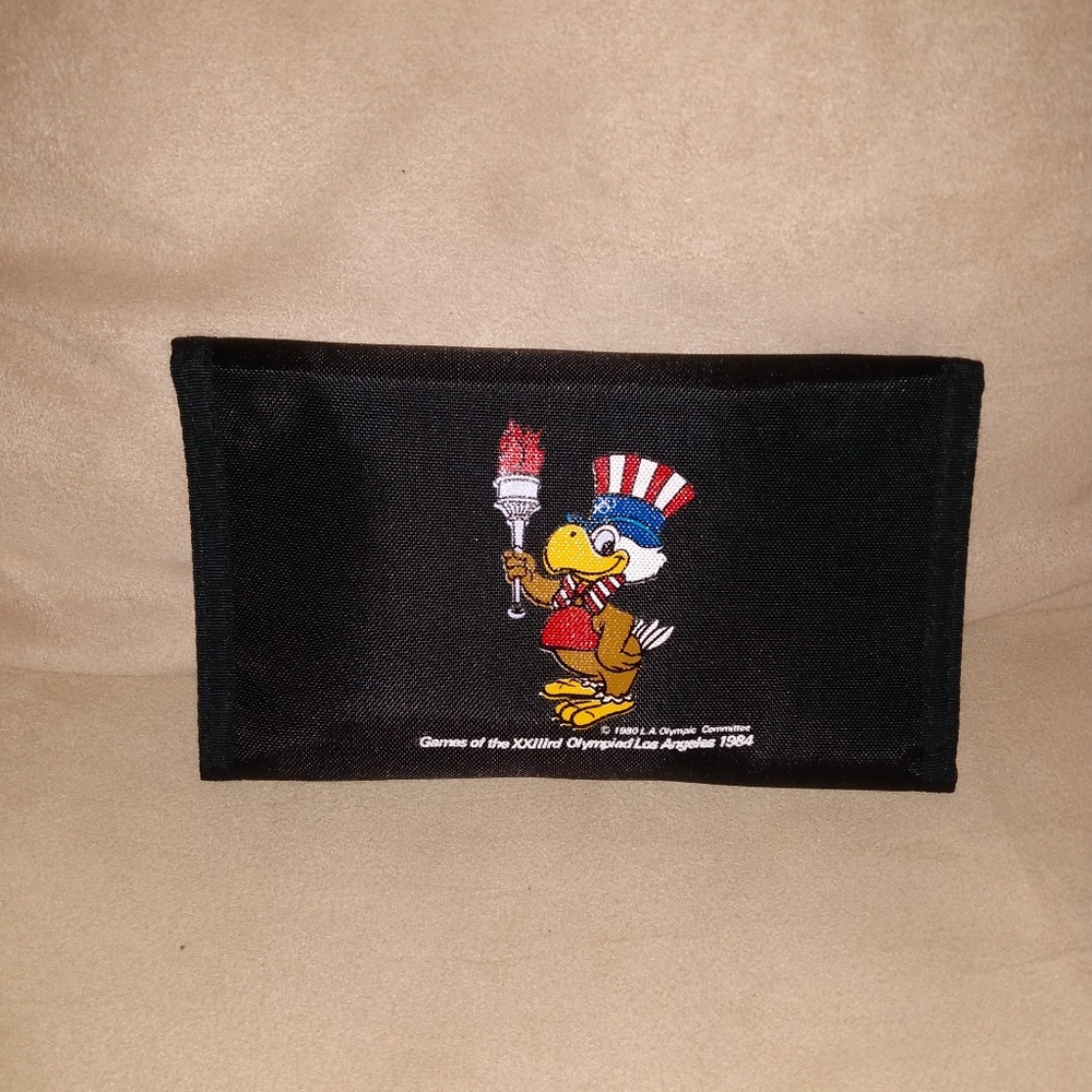 Vintage L.A Olympic Committee Nylon Wallet